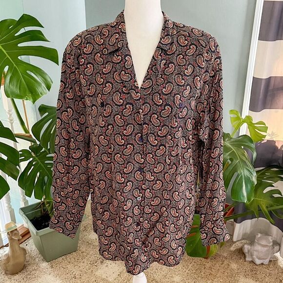 Vintage 90’s Liz Sport paisley print button up blouse in navy blue and red - Picture 1 of 8